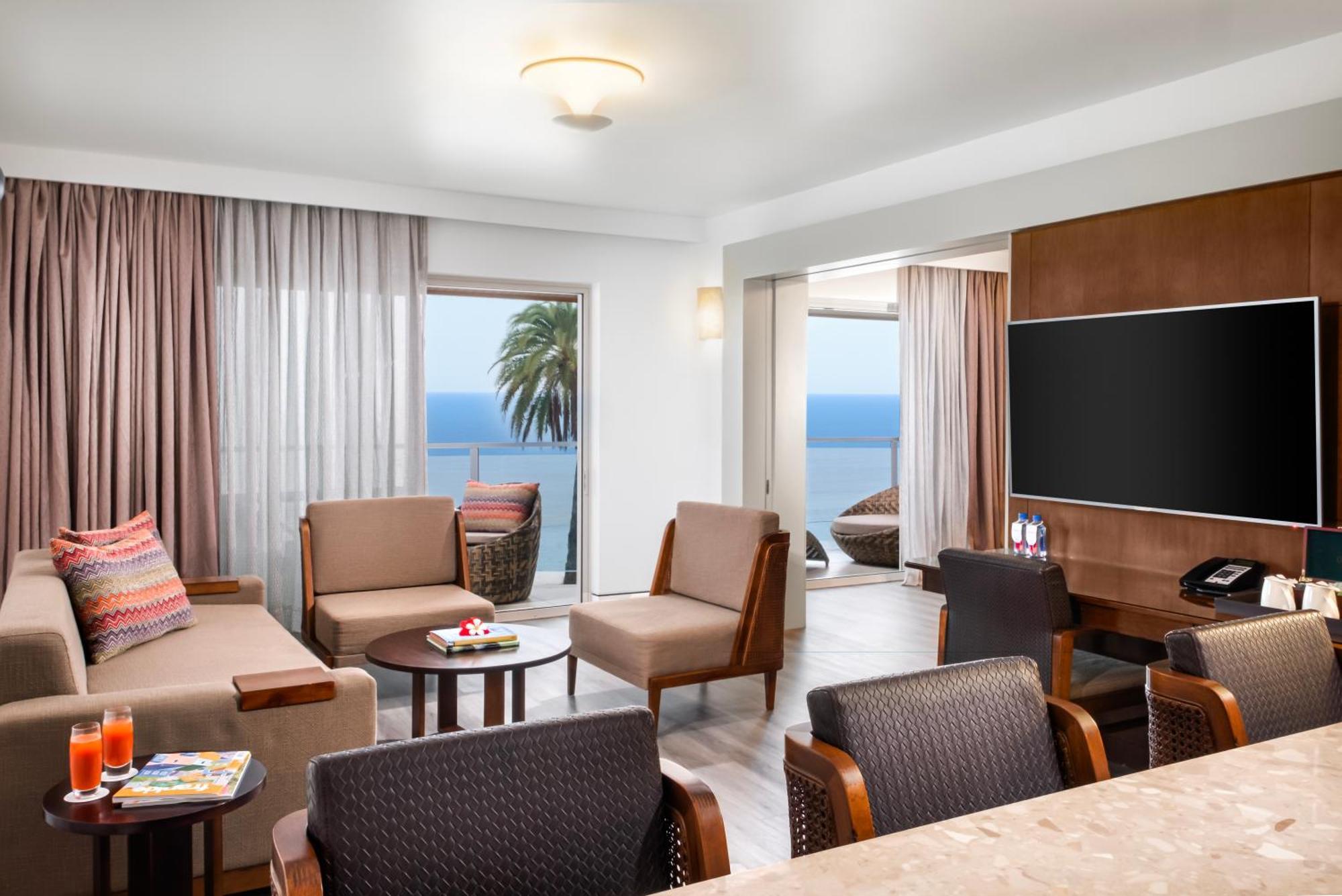 Crowne Plaza Fiji Nadi Bay Resort & Spa, An Ihg Hotel Zewnętrze zdjęcie