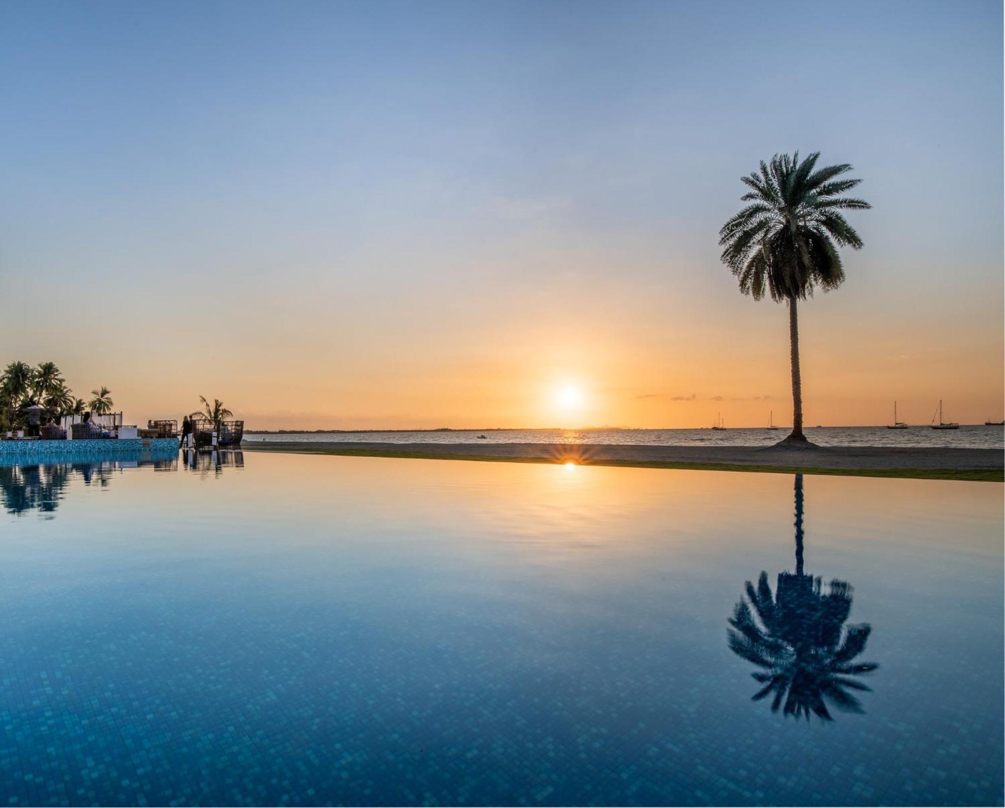 Crowne Plaza Fiji Nadi Bay Resort & Spa, An Ihg Hotel Zewnętrze zdjęcie