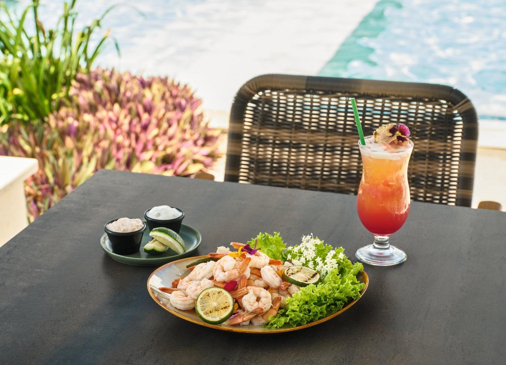 Crowne Plaza Fiji Nadi Bay Resort & Spa, An Ihg Hotel Zewnętrze zdjęcie