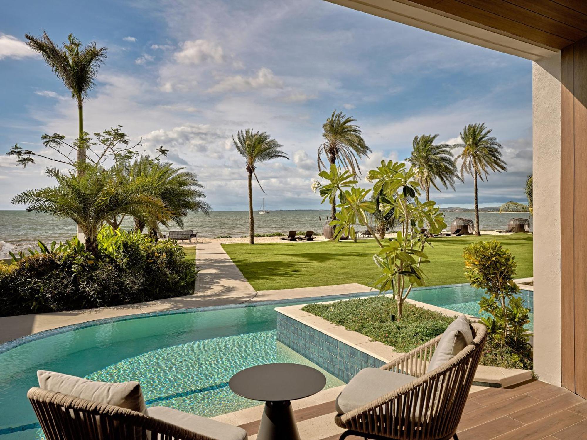 Crowne Plaza Fiji Nadi Bay Resort & Spa, An Ihg Hotel Zewnętrze zdjęcie