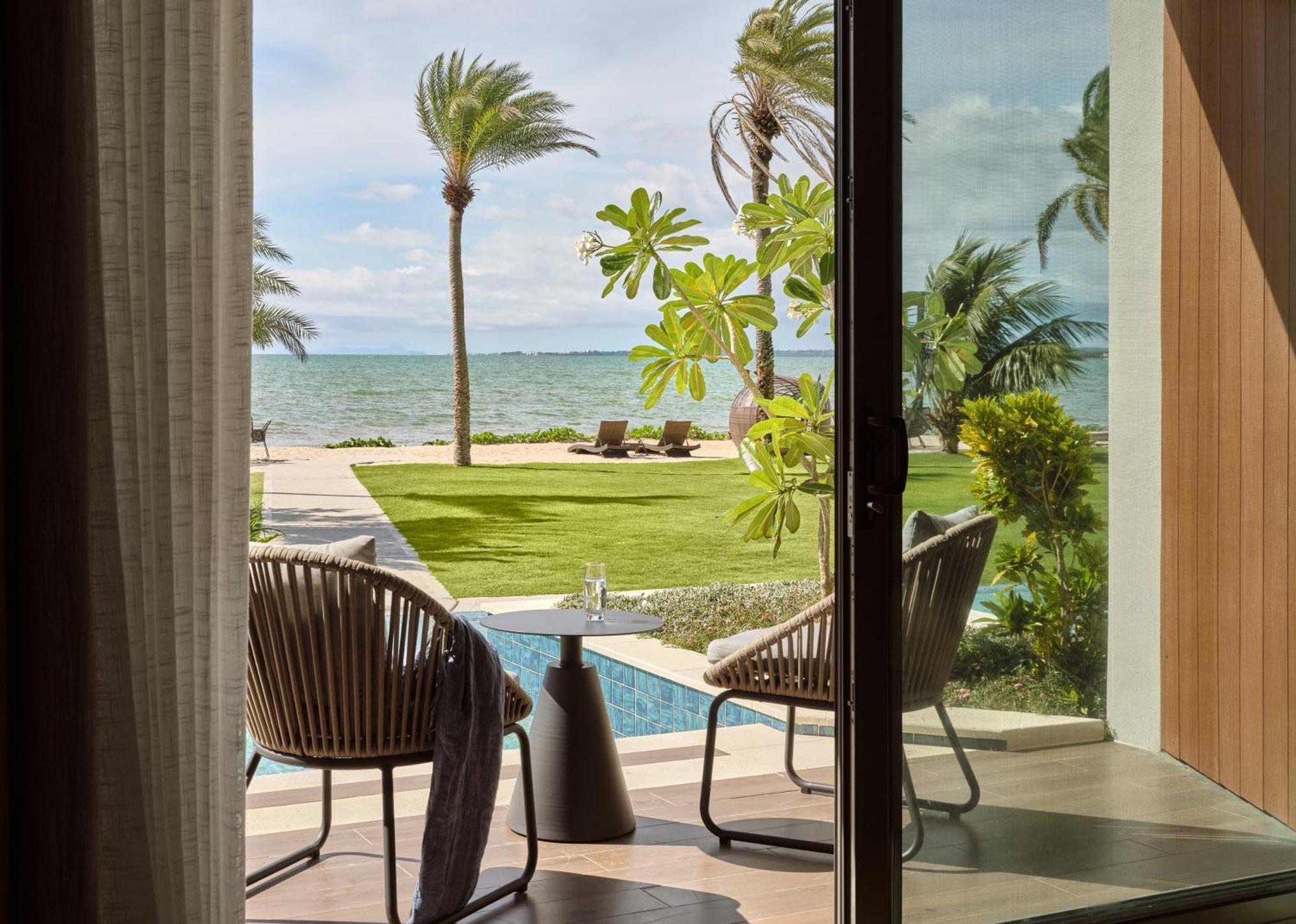 Crowne Plaza Fiji Nadi Bay Resort & Spa, An Ihg Hotel Zewnętrze zdjęcie